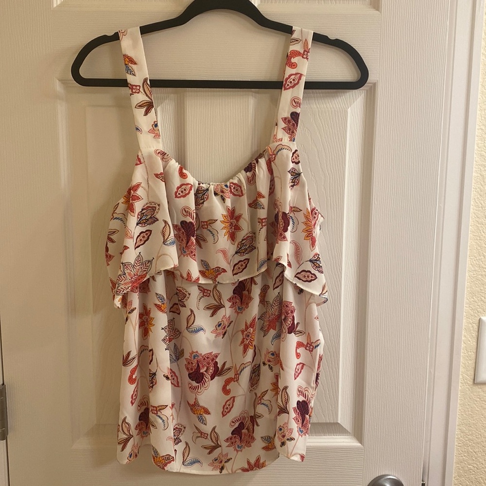NWOT.  Loft outlet chiffon tank top.